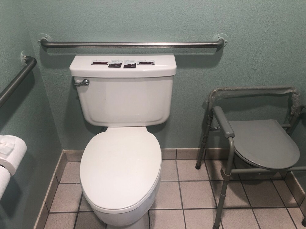 Calimesa Inn Motel - photo 28