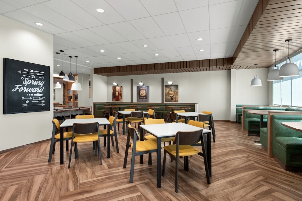 Fairfield by Marriott Inn & Suites Victorville - photo 25