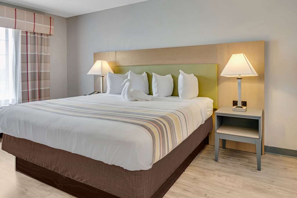 Country Inn & Suites by Radisson Grand Rapids Airport MI - photo 29