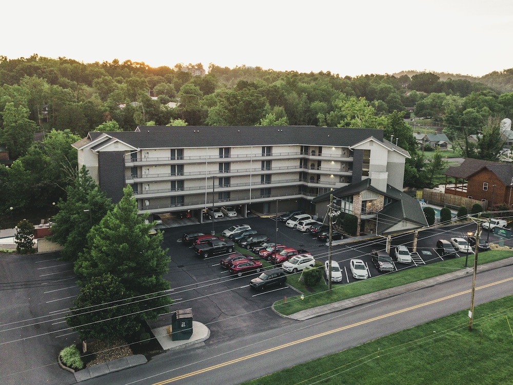 Twin Mountain Inn & Suites - photo 110