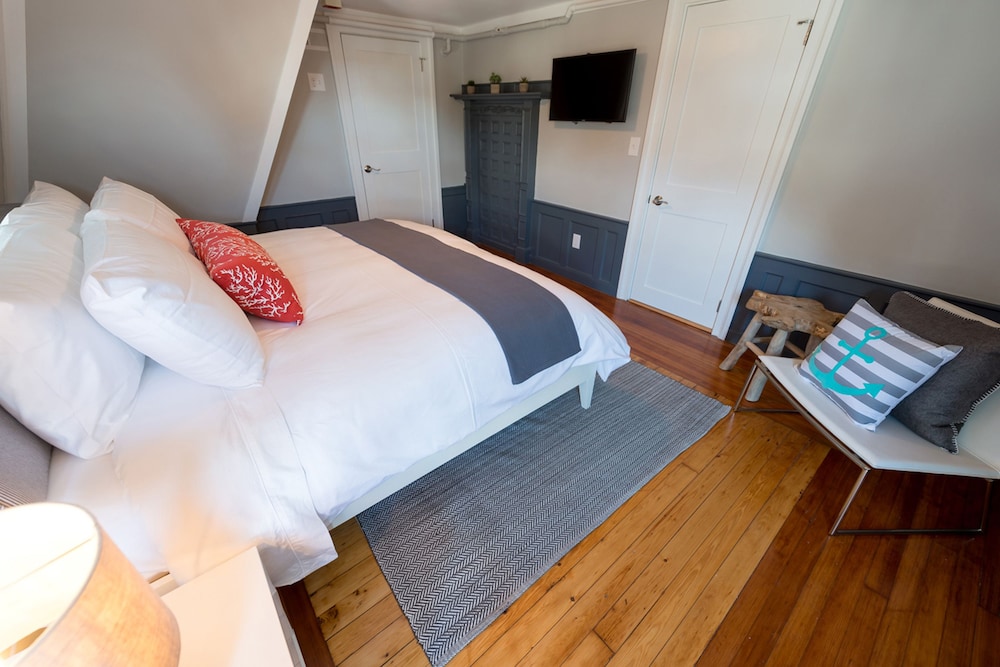 The Newport Inn - photo 20