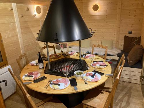 L'echo Des Glieres Vue Montagne Centre Village Sauna & Grill - carbon neutral hotel in Unknown City