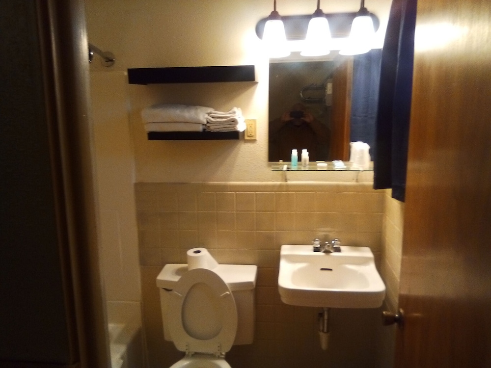 Two Rivers Inn West - photo 30