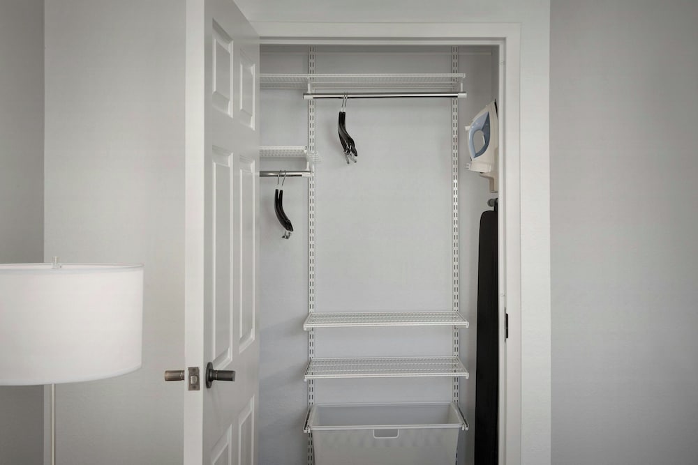 TownePlace Suites by Marriott Suffolk Chesapeake - photo 10