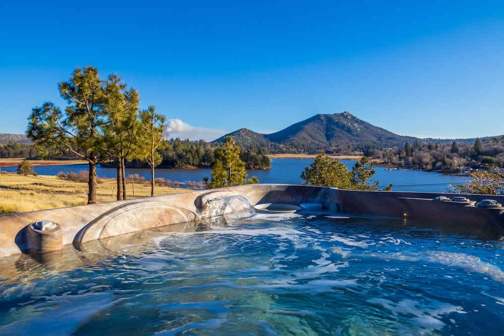 Quiet Mind Mountain Lodge Retreat and Spa — 4-Star Luxury Hotel in Julian, United States