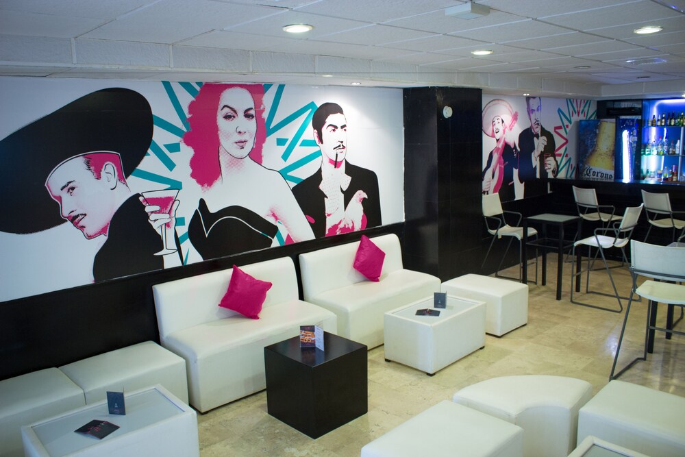 Hotel Lounge
