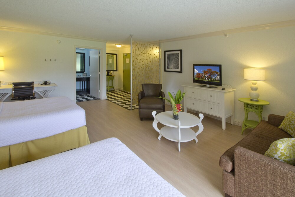Miami Lakes Hotel and Golf - photo 9
