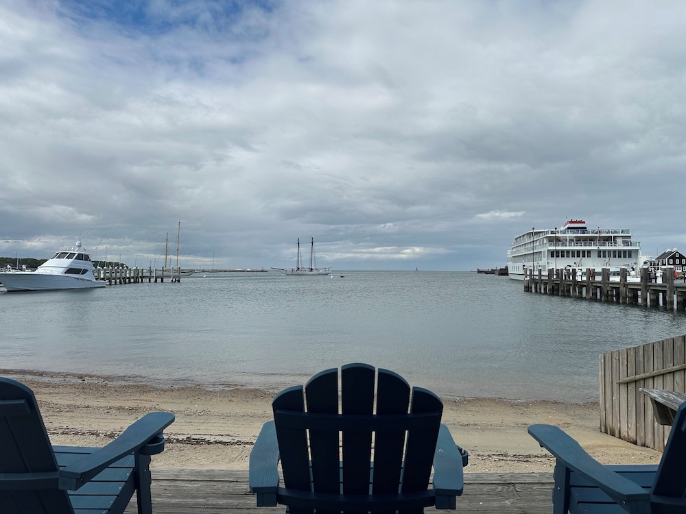 Vineyard Harbor Motel Private Beach - photo 339