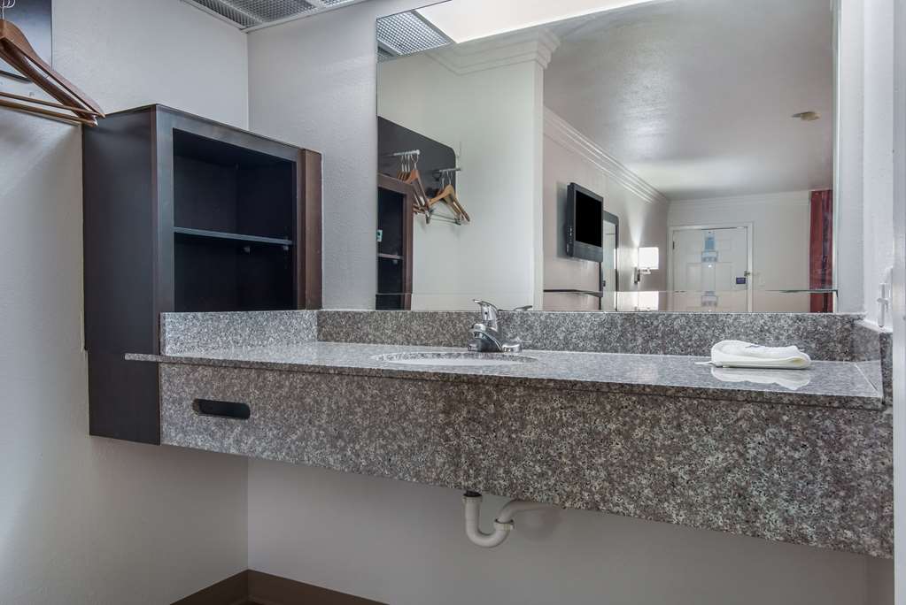 Motel 6 Marshall TX - photo 15