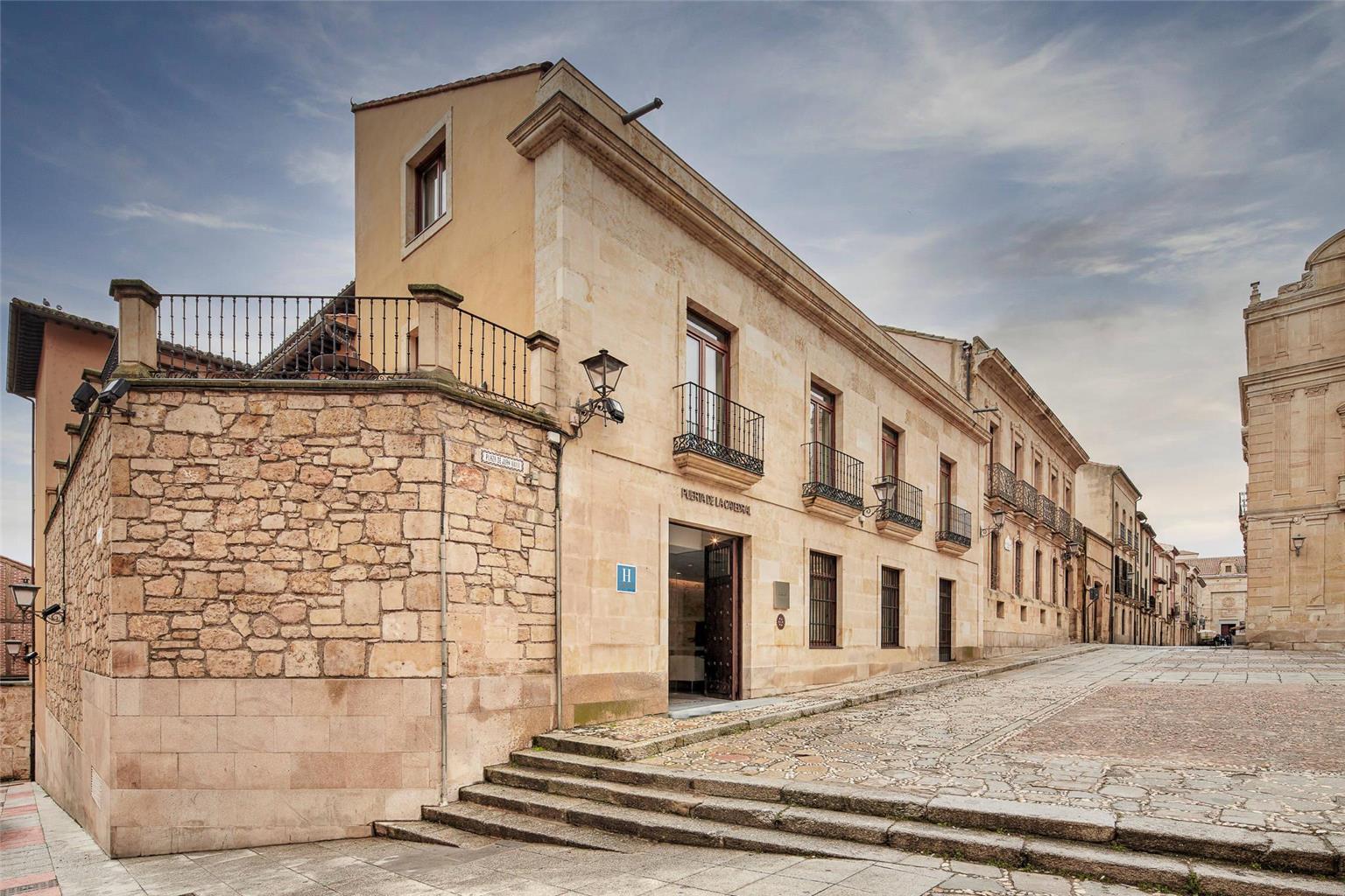 Sercotel Puerta de la Catedral — hotel in Salamanca