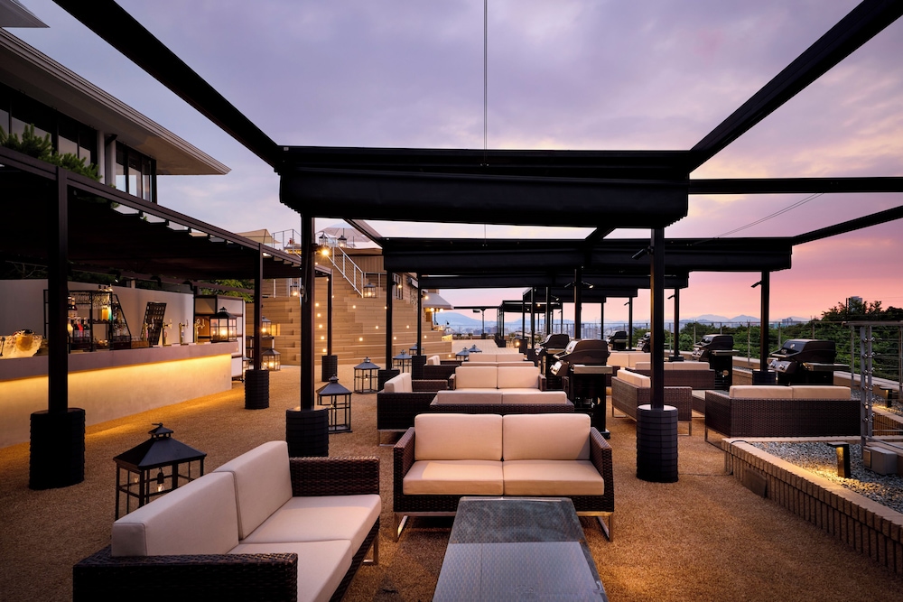 Hilltop Resort Fukuoka in Fukuoka, Japan