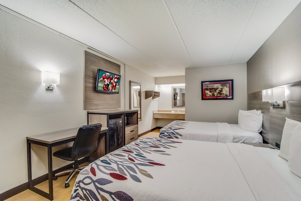 Red Roof Inn Columbia East Ft Jackson - photo 25