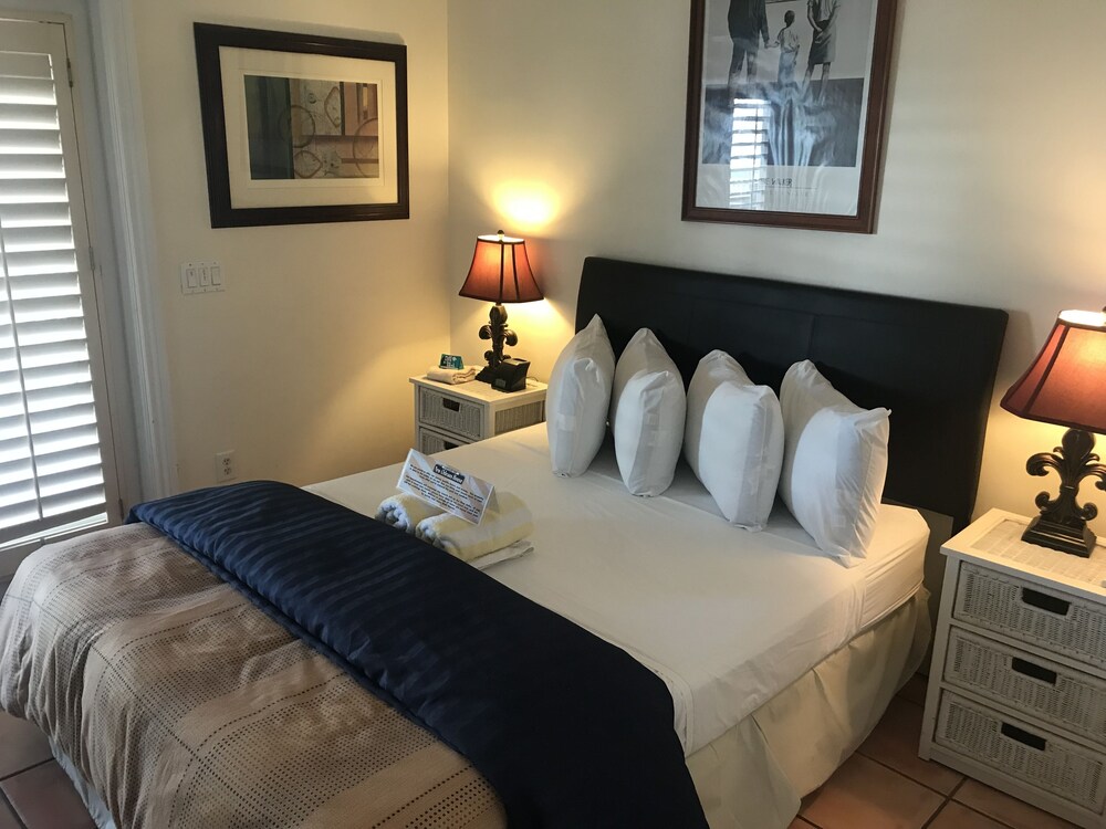 New Orleans House Gay Men Adult Resort - photo 9