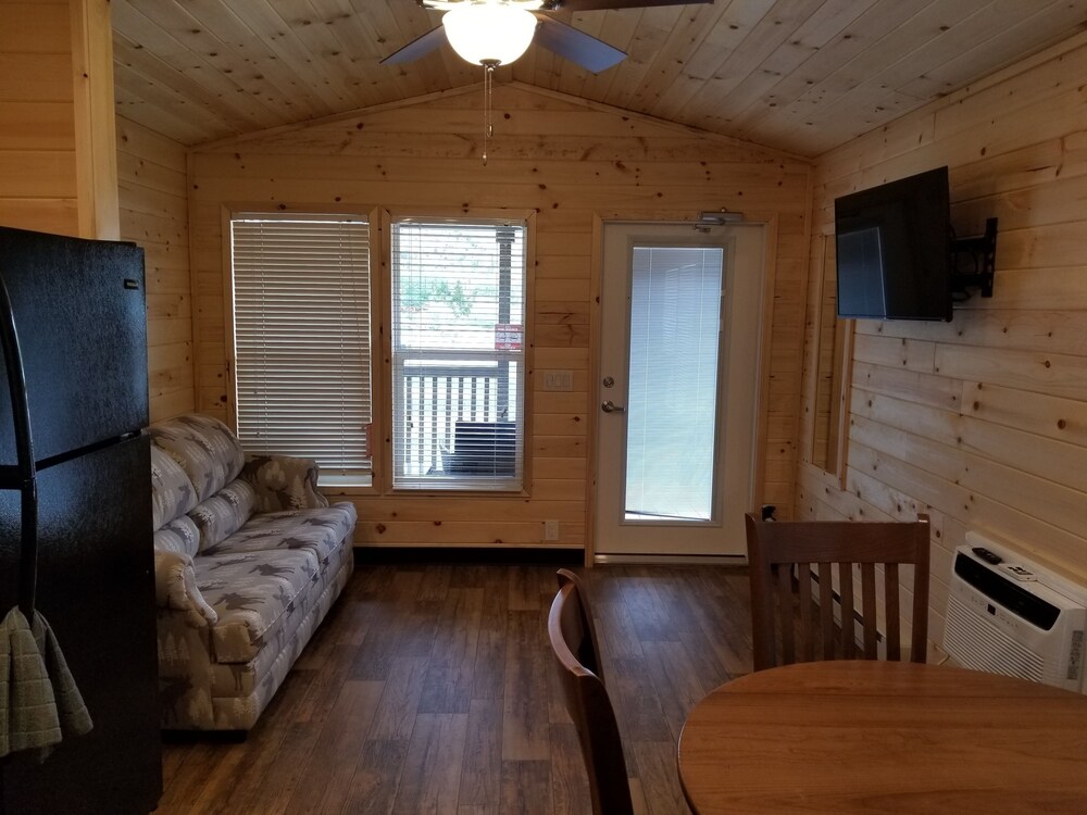 Castle Gate RV Park - photo 11