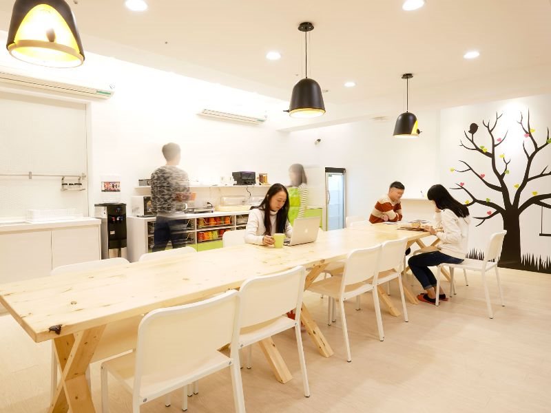 Ease Single Inn - carbon neutral hotel in Taichung