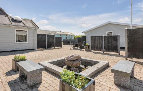 Ferienhaus Sonneneck am Harkebrügger See mit Sauna — hotel in Barssel