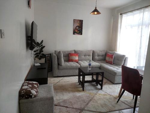 Cosy 1 Bedroom with 2 TVs — 4-Star Luxury Hotel in Nairobi, Kenya