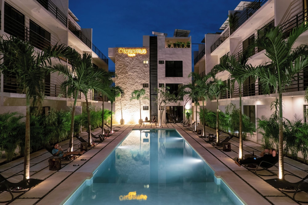 Otonomus Tulum - carbon neutral hotel in Tulum