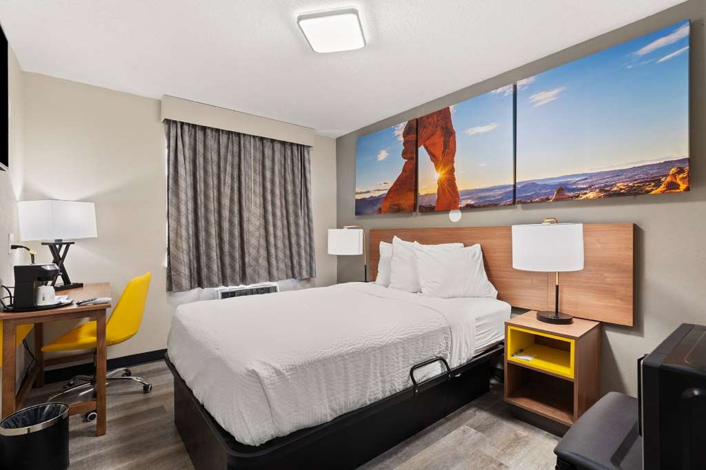 Days Inn by Wyndham Albuquerque I 25 - photo 22