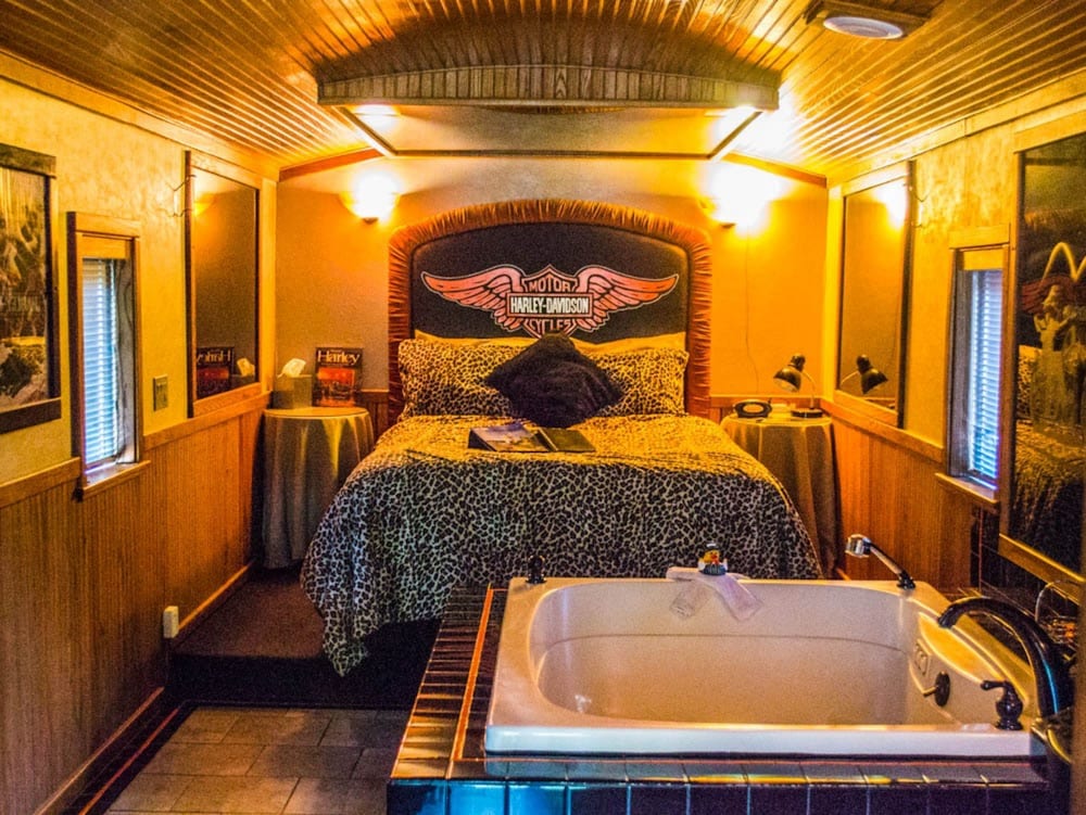 Featherbed Railroad Company - photo 32