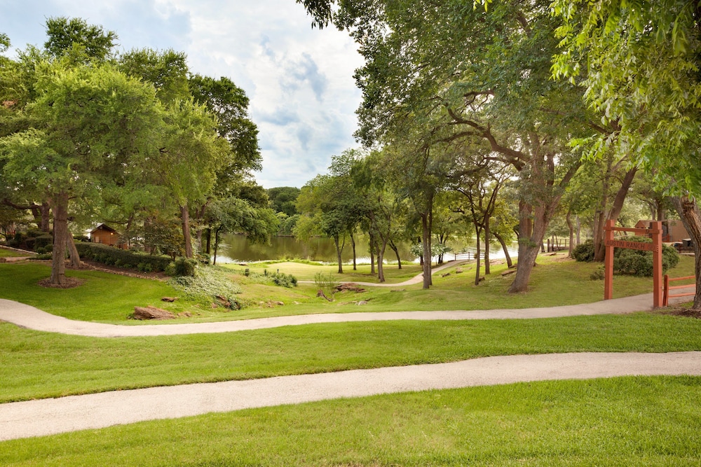 Hilton DFW Lakes Executive Conference Center - photo 83