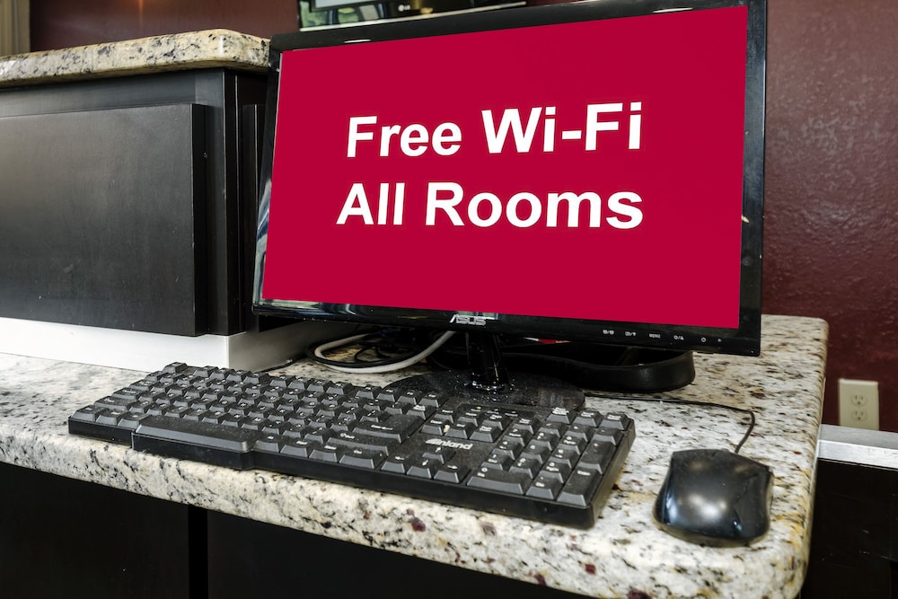 Red Roof Inn Baltimore - photo 29