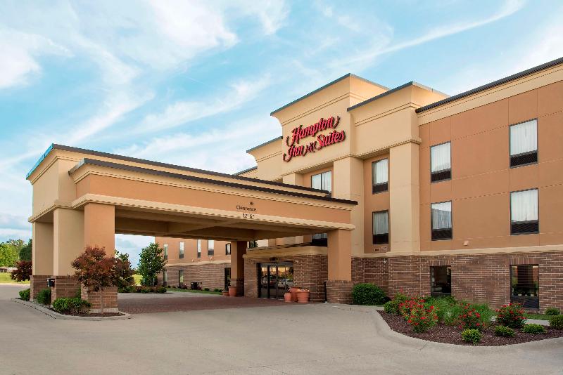Hampton Inn & Suites Crawfordsville - photo 16