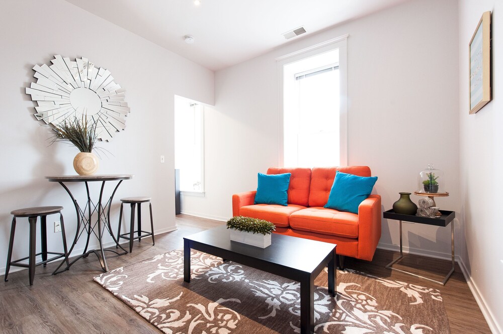 Classic South Loop Suites by Sonder in Chicago, United States