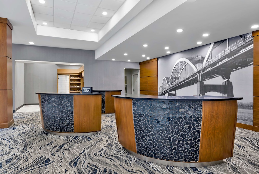 DoubleTree by Hilton Davenport - photo 7
