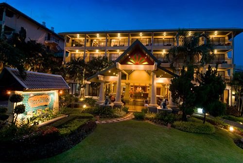 White Peach Hotel - last minute hotel in Phuket