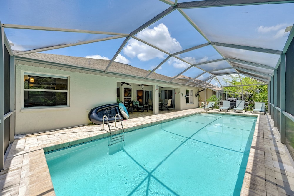 Resort Community Escape Naples Home 5 Mi to Beach in Naples, United States