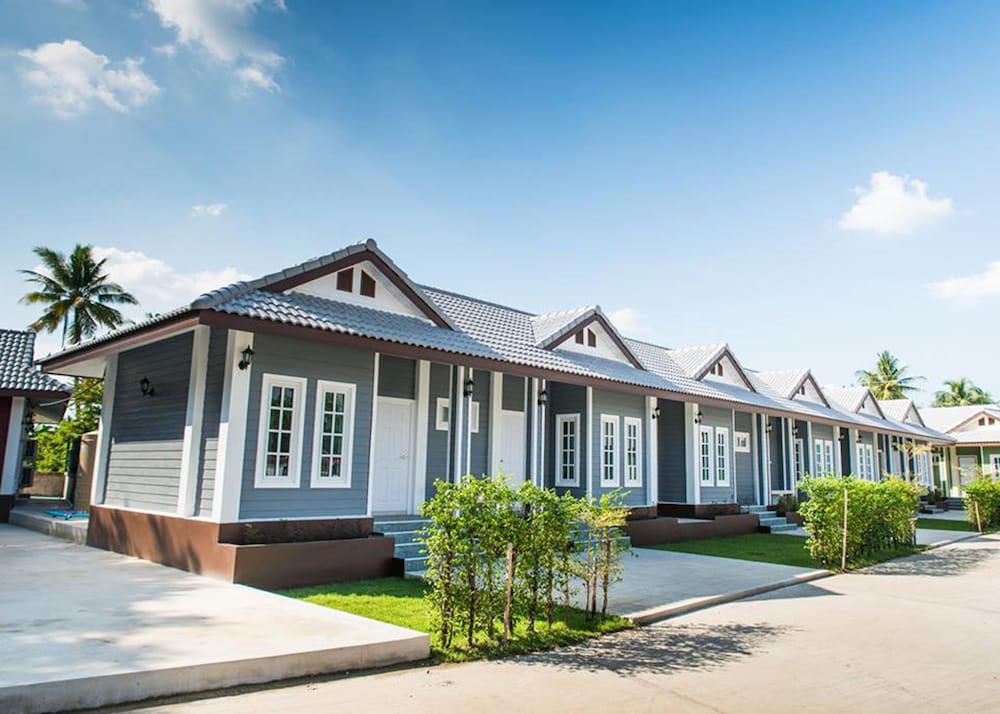 Baan Suan Resort Juree Punsuk in Suphan Buri, Thailand