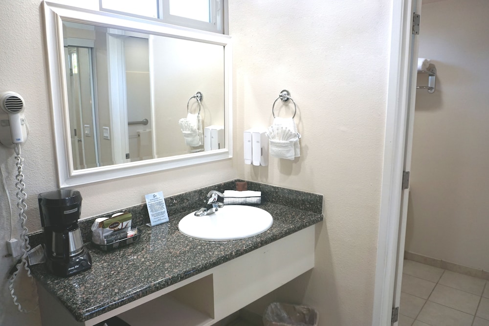 King Frederik Inn - photo 83