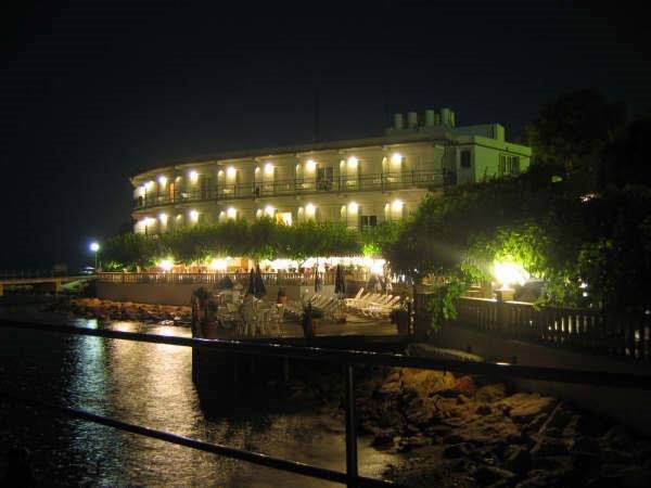 Hotel Restaurant Juanito Platja — hotel in Sant Carles De La Rapita