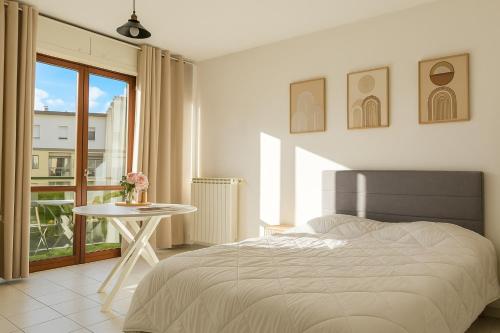Lago Maggiore Rooms Luino — hotel in Luino