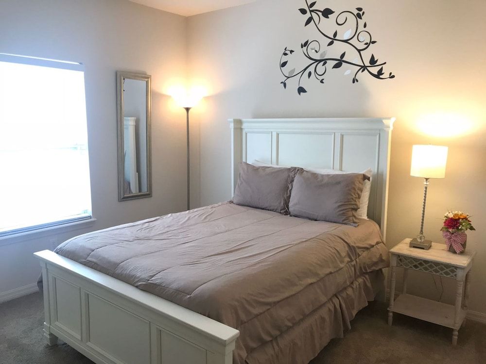 3 Bedrooms 2 Bathrooms Lucaya Village 22 103 - photo 19