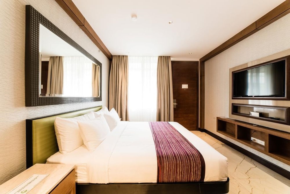 Gwandalan House 11168391 — Dipolog