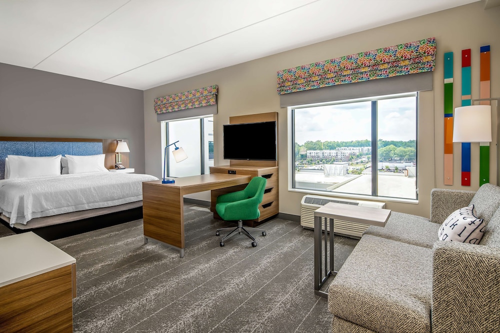 Hampton Inn & Suites Raleigh Midtown - photo 17