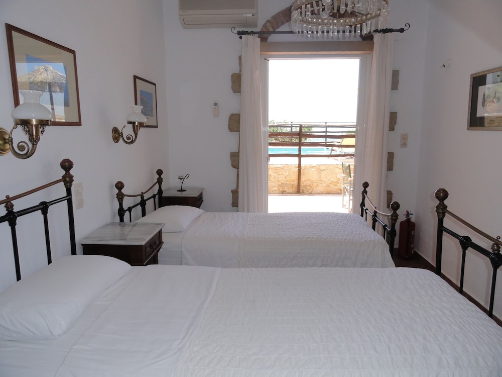 Phaestias Villas — Alimos — photo 5