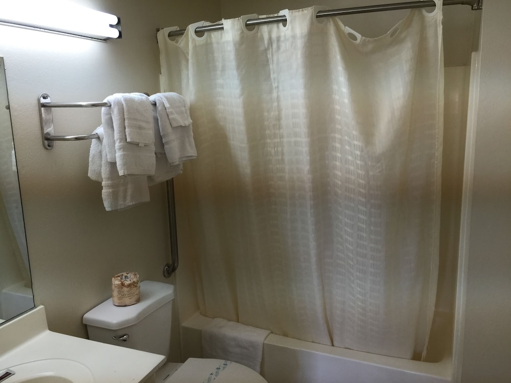 Anaheim National Inn - photo 59