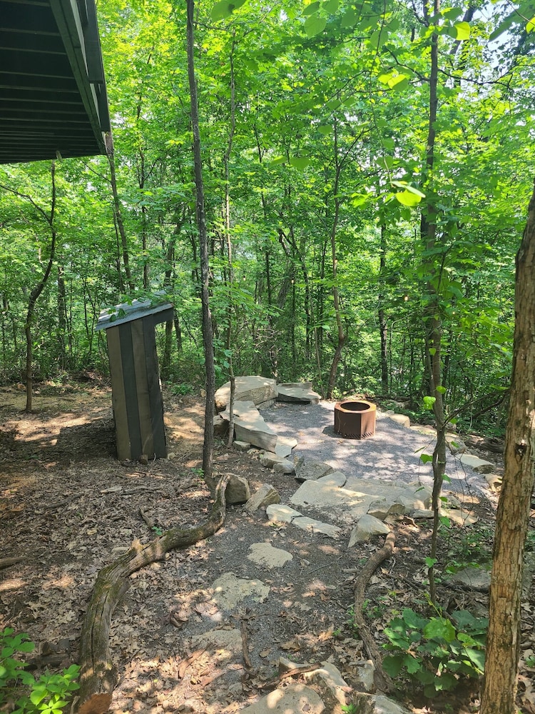The Treetop Hideaways at Ruby Falls - photo 85