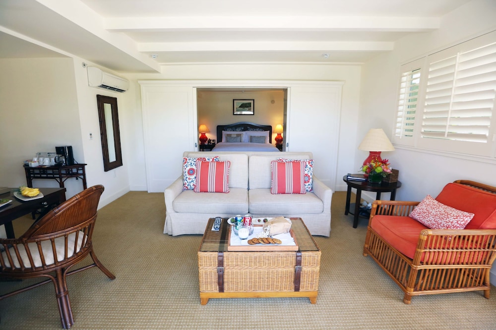 The Pavilion Hotel - photo 9