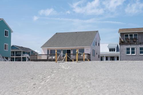 Victorias Seacret by Oak Island Accommodations - photo 21