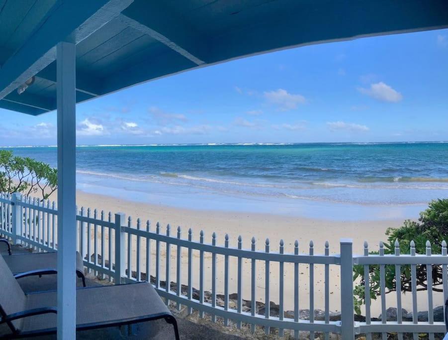 Moeʻuhane Kai Beach Front Home — 4-Star Luxury Hotel in Hau'ula, United States