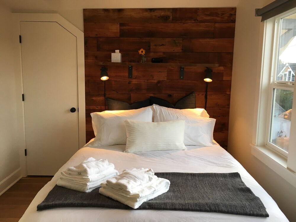 The Alberta Petite Hotel - photo 6