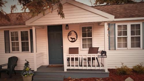 Bear Cove Inn - photo 35