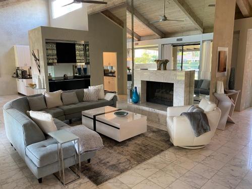 Cloud Nine - carbon neutral hotel in Rancho Mirage