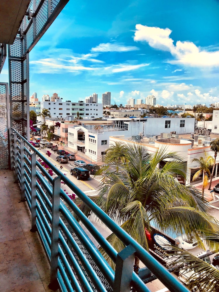 De Soleil Hotel on Ocean Drive - photo 21