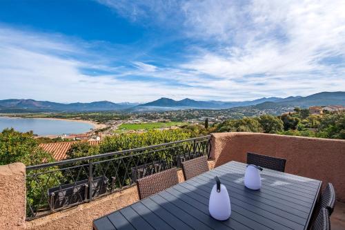 Terra Di Sole Vue Mer Et Montagne — Grosseto Prugna