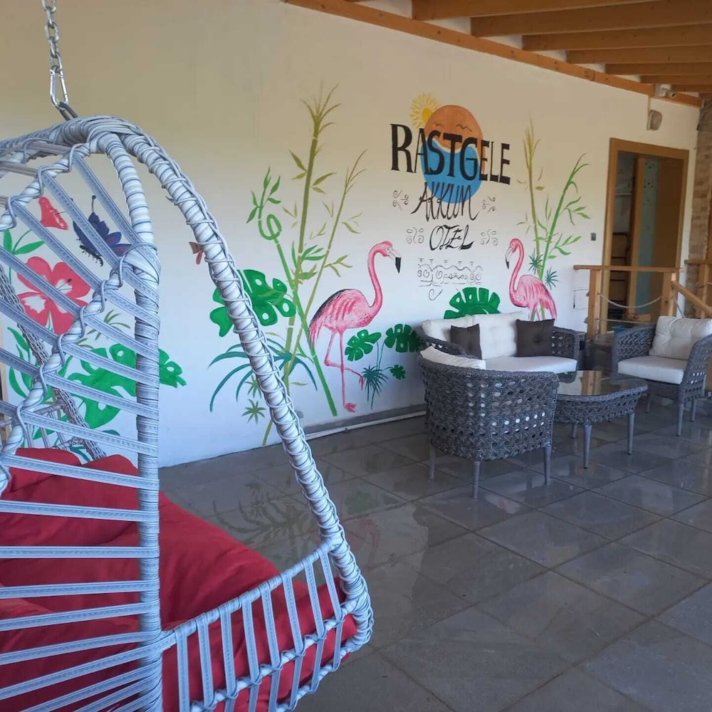 Rastgele Akkum Otel in Seferihisar, Turkey